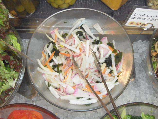 シャキシャキ野菜と若布ののサラダ